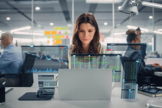 Lao động IT cũng lo mất việc trước AI