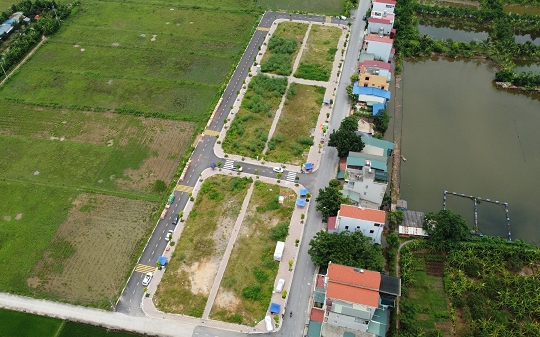 Vụ đấu giá đất cao “đột biến”: Nhiều lô “thổi giá” đã bỏ cọc