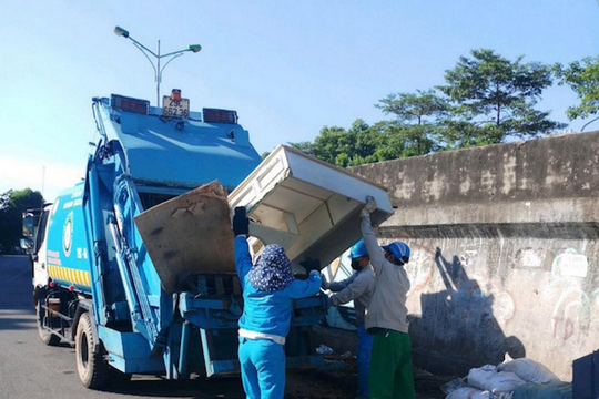 Rủi ro của "những tiếng chổi đêm"