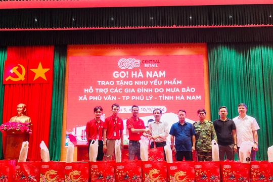 Central Retail Việt Nam hỗ trợ 10.000 suất hàng cứu trợ đồng bào lũ lụt