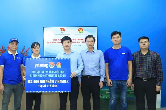 Vinamilk hỗ trợ 550.000 sản phẩm sữa, nước cho trẻ em và người dân vùng bão lũ