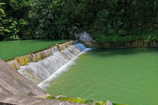Hải Phòng: Giải "cơn khát" nước cho Cát Hải