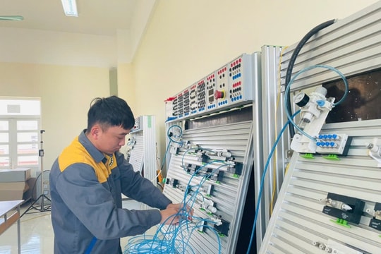 Nâng cao chất lượng nguồn nhân lực gắn với nhu cầu của doanh nghiệp