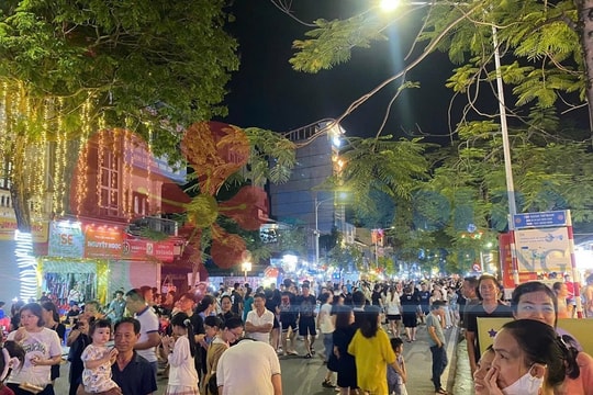 Hải Phòng: Phát triển kinh tế đêm từ phố đi bộ Quang Trung