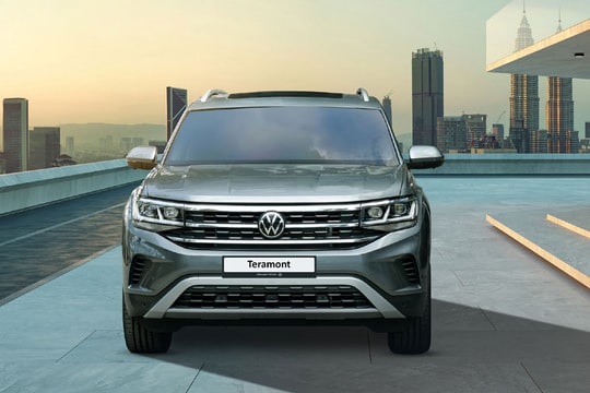 Ô tô châu Âu giảm giá nửa tỷ đồng "xả hàng tồn"