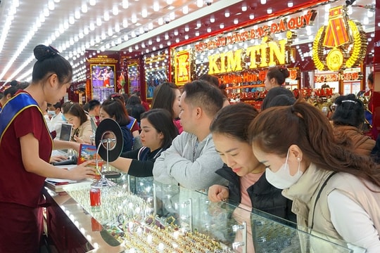 Giá vàng tuần tới: Áp lực chốt lời có đáng lo?