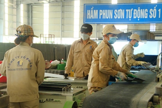 Quảng Ninh: Doanh nghiệp vật liệu xây dựng nỗ lực vượt bão