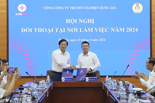 EVNNPT: Người lao động chung sức vượt khó