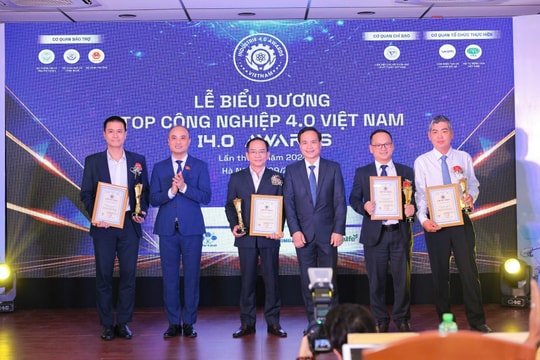 Tỉnh Lạng Sơn được vinh danh TOP Công nghiệp 4.0 Việt Nam - I4.0 Awards năm 2024
