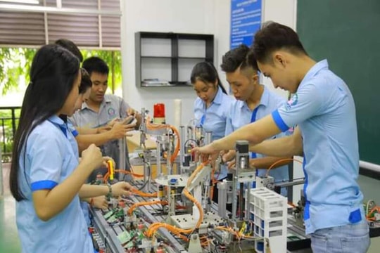 Hoàn thiện chính sách, pháp luật về khoa học, công nghệ
