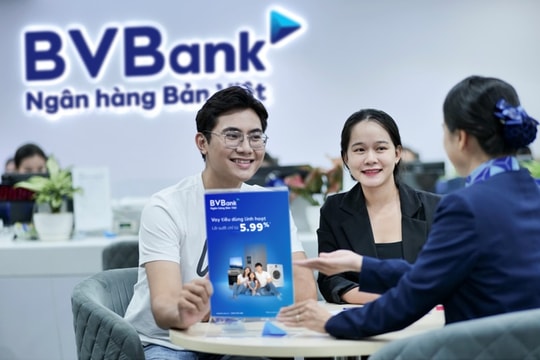 Nhiều khách hàng tranh thủ vay tiêu dùng, vừa ưu đãi, vừa thủ tục đơn giản