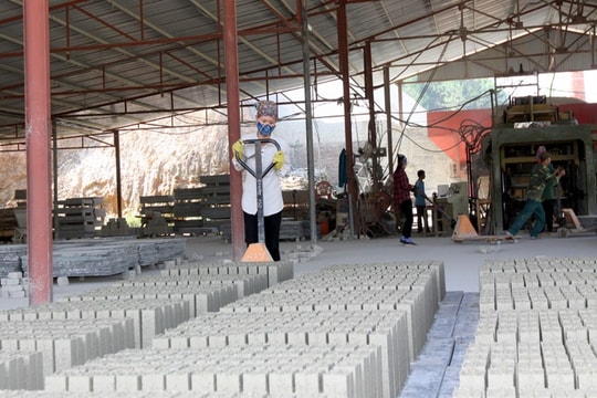 Cần tiếp tục rà soát danh mục hàng hoá và các chỉ tiêu trong Quy chuẩn 16:2023/BXD