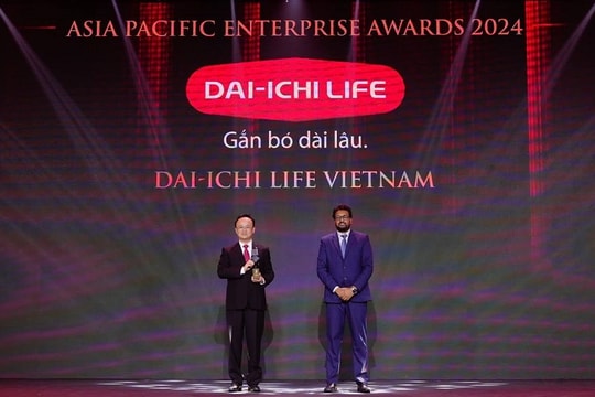 Dai-ichi Life Việt Nam vinh dự liên tiếp 4 năm đạt 2 giải thưởng APEA