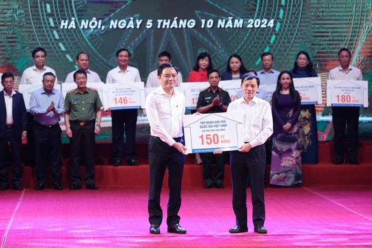 Xóa nhà tạm, nhà dột - nhân rộng những tấm lòng yêu thương
