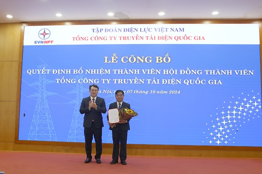 Công bố quyết định bổ nhiệm thành viên Hội đồng thành viên EVNNPT