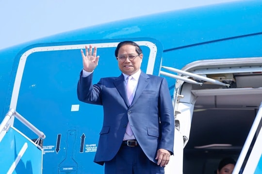 Thủ tướng Phạm Minh Chính lên đường dự Hội nghị cấp cao ASEAN tại Lào