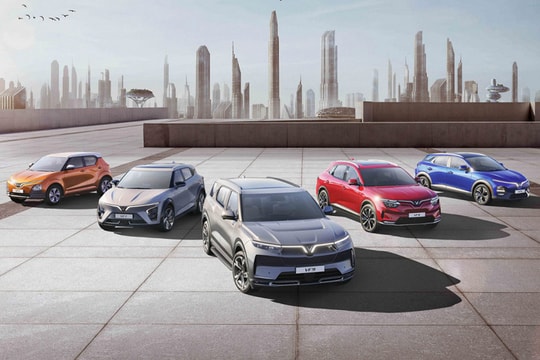 Cuộc đua sôi động trên thị trường thuê xe Việt Nam