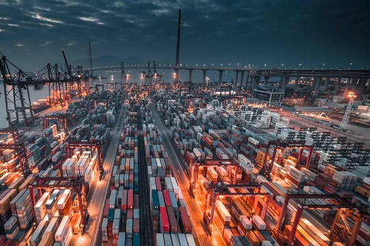 Thương mại quốc tế tích cực: Những tác động đến Việt Nam