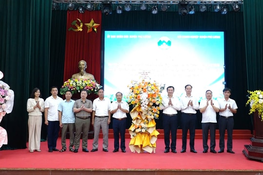 Huyện Phú Lương ( Thái Nguyên) tôn vinh doanh nghiệp, doanh nhân ngày 13/10