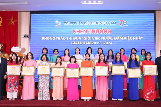 1 tập thể và 6 cá nhân EVNNPT được biểu dương khen thưởng "giỏi việc nước, đảm việc nhà"