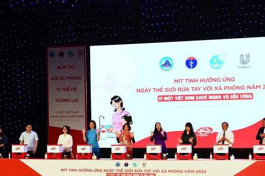 Unilever cam kết đồng hành cải thiện sức khỏe và điều kiện vệ sinh cho người dân