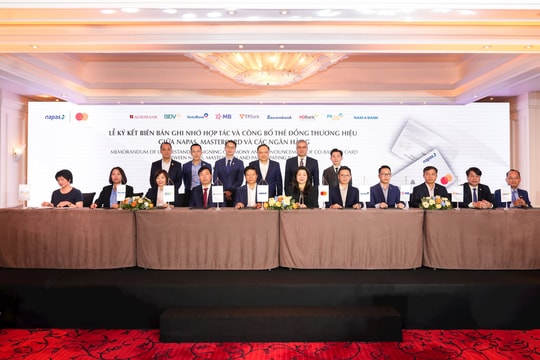 Mastercard và NAPAS hợp tác phát hành Thẻ đồng thương hiệu với các ngân hàng tại Việt Nam