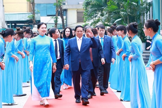 Thủ tướng: Mọi thành tựu đều có đóng góp quan trọng của phụ nữ