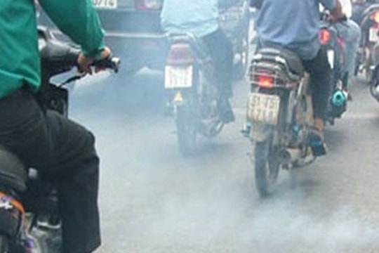 Cần nâng mức tiêu chuẩn khí thải đối với xe gắn máy hai bánh