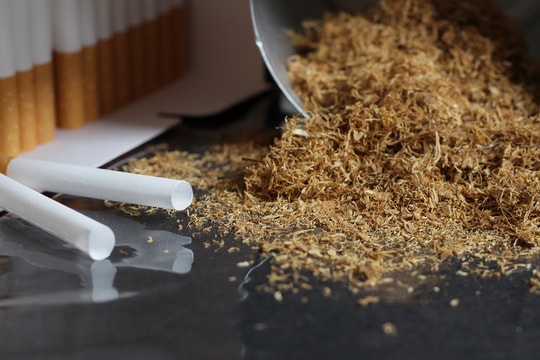 Tăng thuế thuốc lá không làm giảm việc làm của người lao động