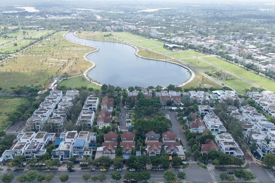 “Nặng gánh” tiền sử dụng đất