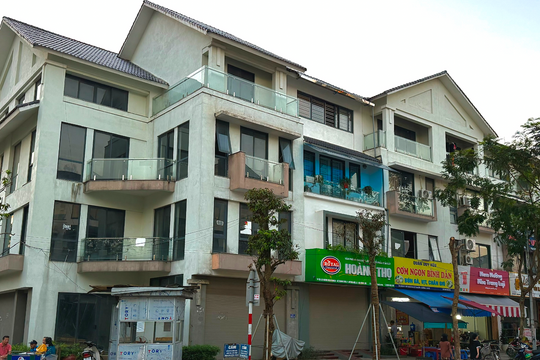 Hà Nội: Giá liền kề, biệt thự tăng chóng mặt