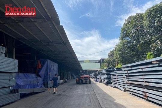 Bất chấp lệnh điều tra chống bán phá giá, thép Trung Quốc vẫn “ồ ạt” về Việt Nam