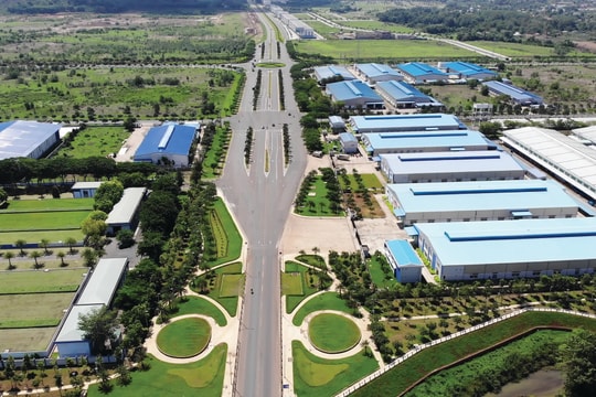 Bà Rịa - Vũng Tàu                             thu hút đầu tư có chiều sâu