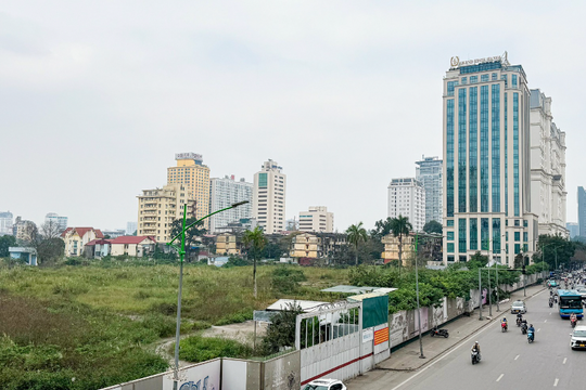 Hà Nội gỡ vướng 5 dự án trên "đất vàng"