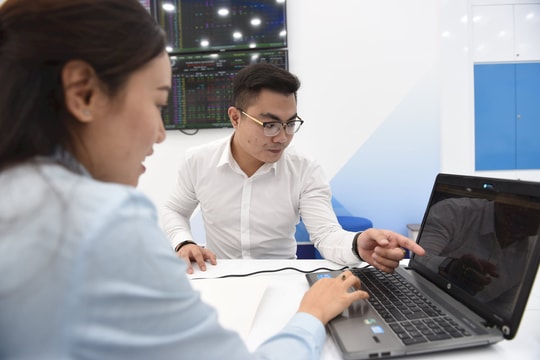 Dòng tiền hướng đến cổ phiếu nhóm ngành nào trong quý IV/2024?