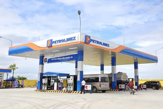 Lợi nhuận của PLX giảm 90% do đâu?