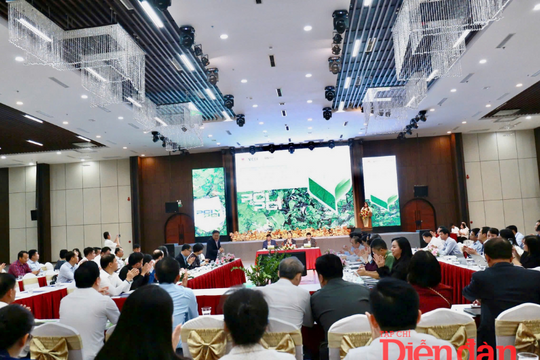 Phát triển kinh tế gắn với bảo vệ môi trường vùng Đồng bằng sông Hồng