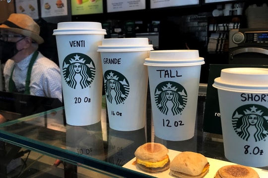 Chiếc bút nhỏ, chiến lược lớn của Starbucks