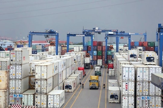 Xử lý hàng tồn kho tại cảng biển - Bài 2: Cần giải quyết dứt điểm
