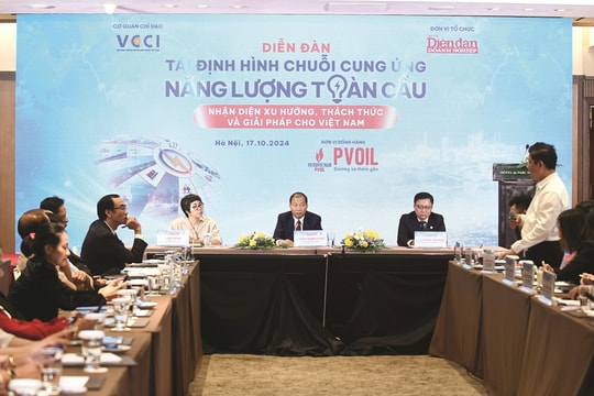 Diễn đàn Doanh nghiệp: 31 năm - đồng hành, kết nối, sáng tạo và bứt phá