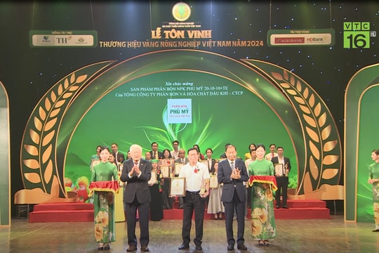 “Thương hiệu Vàng nông nghiệp Việt Nam năm 2024” vinh danh NPK Phú Mỹ 20-10-10+TE