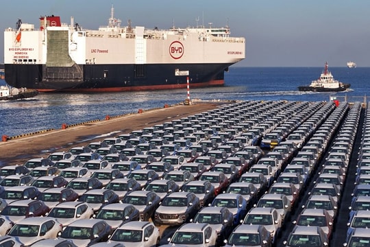 Mỹ lo lắng trước mức thuế quan mới của ông Donald Trump