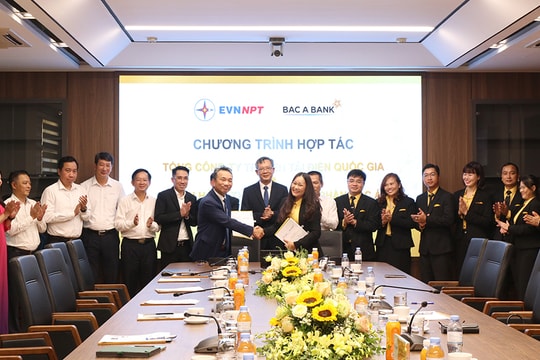 EVNNPT ký kết hợp đồng tín dụng trị giá 820 tỷ đồng cho 2 dự án truyền tải điện