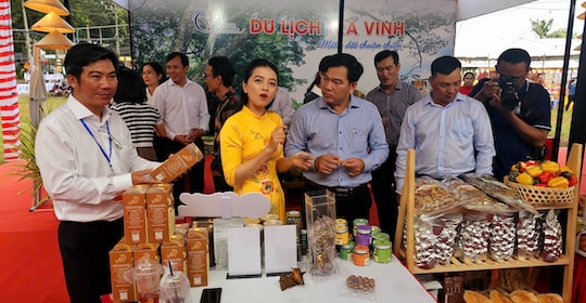 Đắk Nông tham gia Tuần lễ Văn hóa, du lịch gắn lễ hội Ok Om Bok tại Trà Vinh