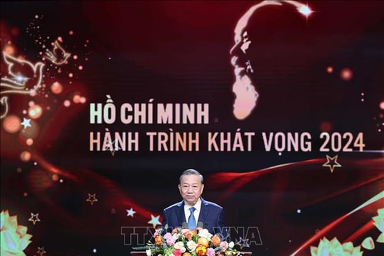 Tổng Bí thư Tô Lâm dự Chương trình "Hồ Chí Minh - Hành trình khát vọng 2024"