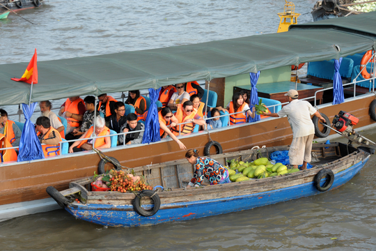 Đánh thức tiềm năng phát triển du lịch các vùng