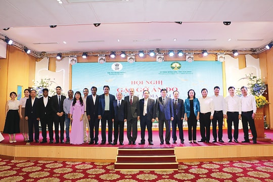 Hoà Bình: Đẩy mạnh quan hệ ngoại giao, hợp tác kinh tế