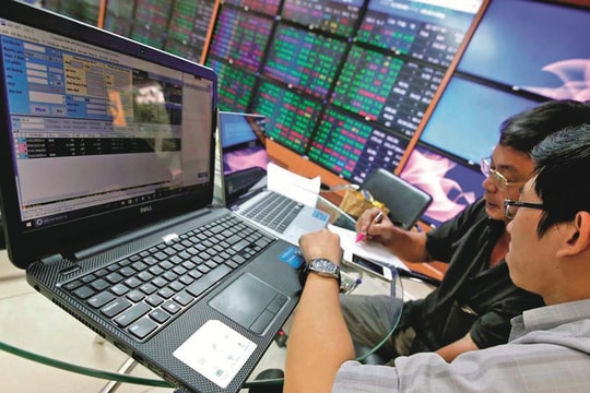 Đón cơ hội đầu tư cổ phiếu thép