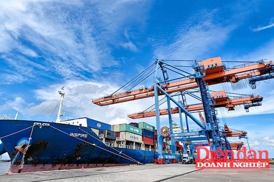 Doanh nghiệp logistics sẽ đối diện khó khăn nào năm 2025?