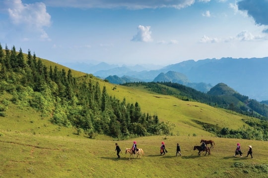 Lào Cai: Đưa du lịch thành ngành kinh tế quan trọng
